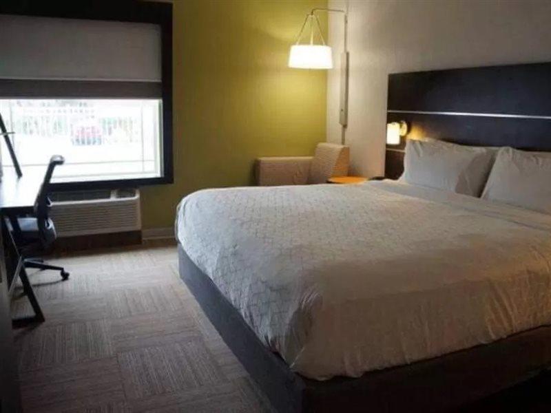 Holiday Inn Express Venice By Ihg Venice Gardens Extérieur photo