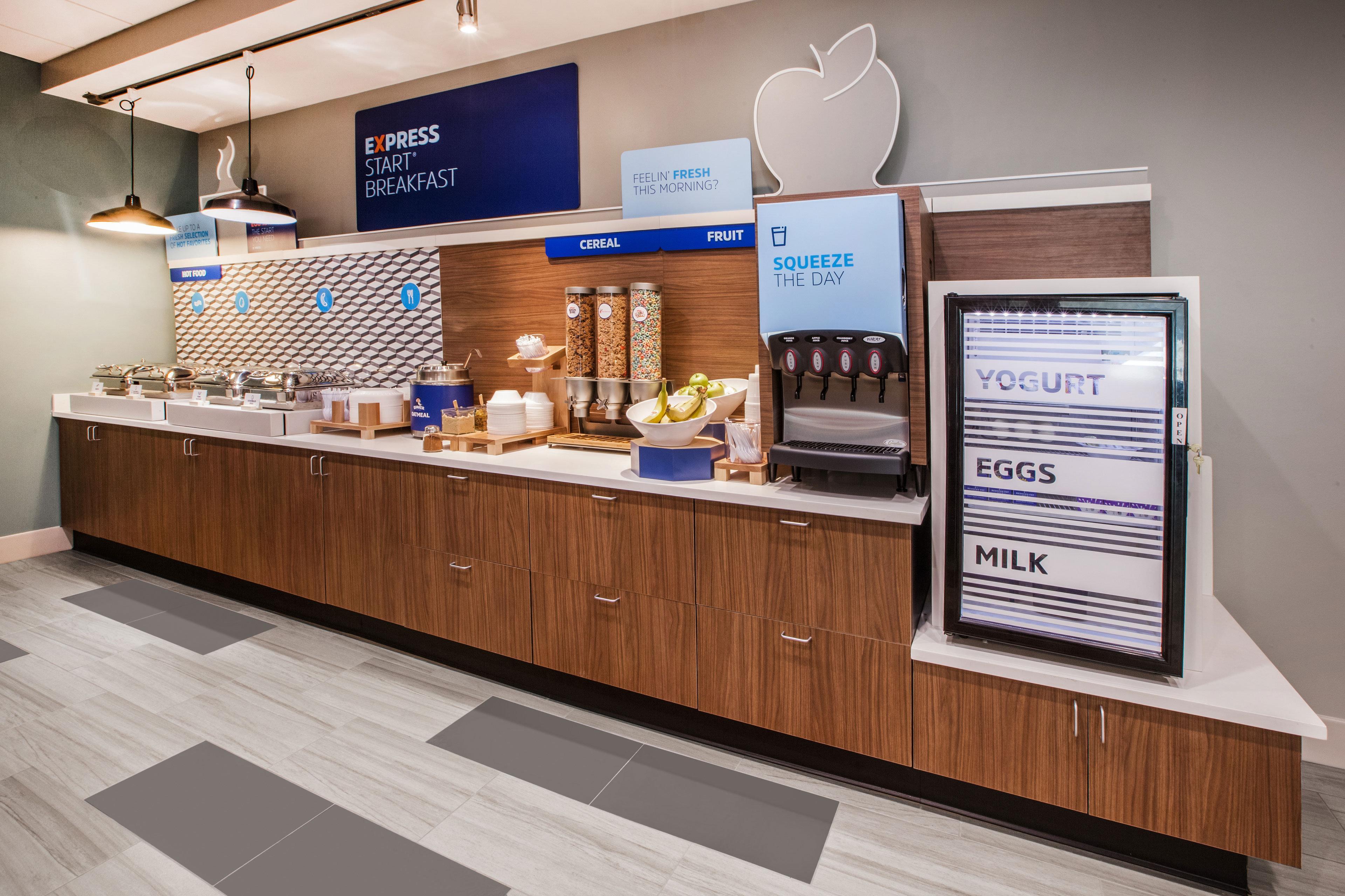 Holiday Inn Express Venice By Ihg Venice Gardens Extérieur photo