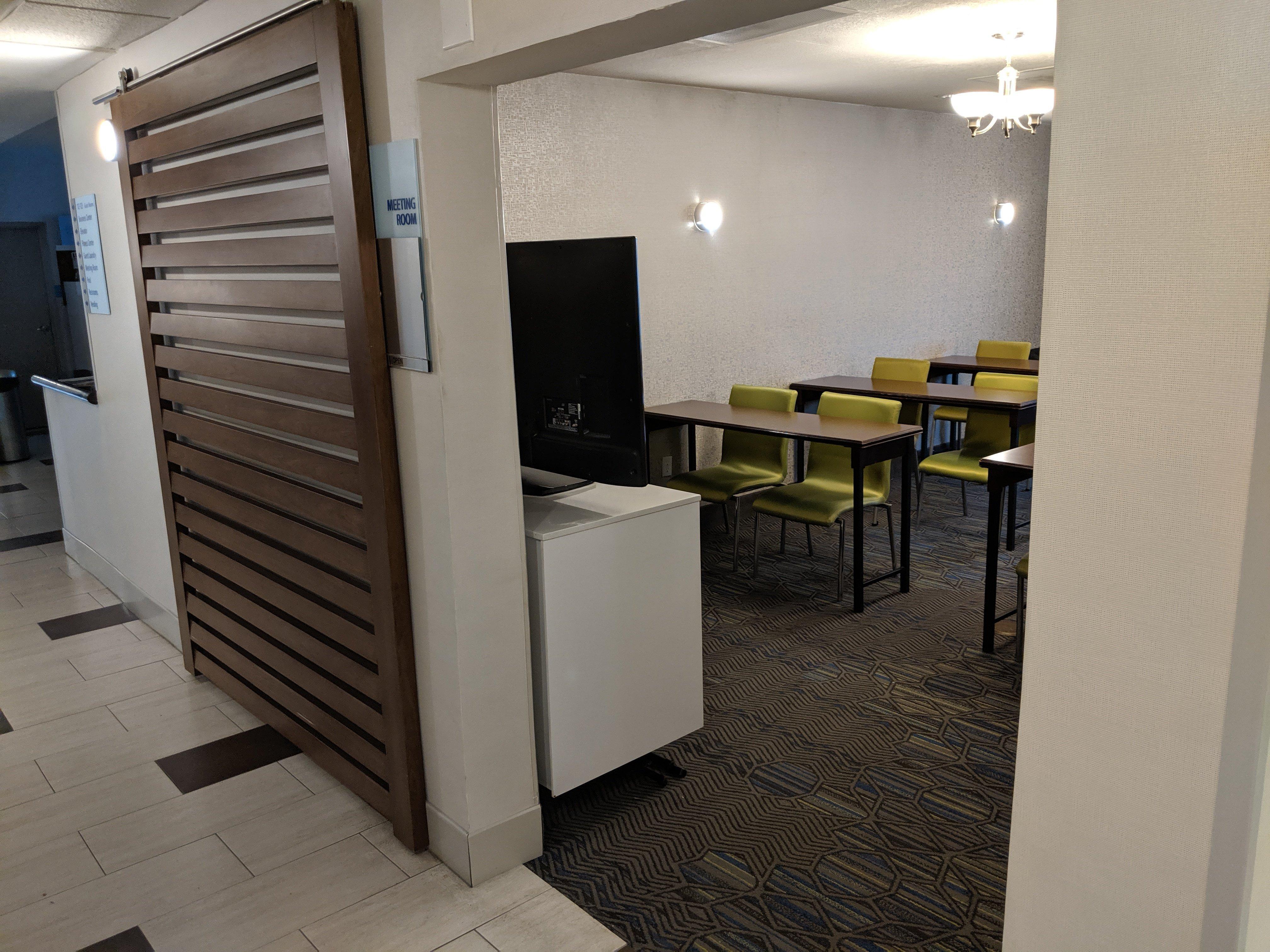 Holiday Inn Express Venice By Ihg Venice Gardens Extérieur photo